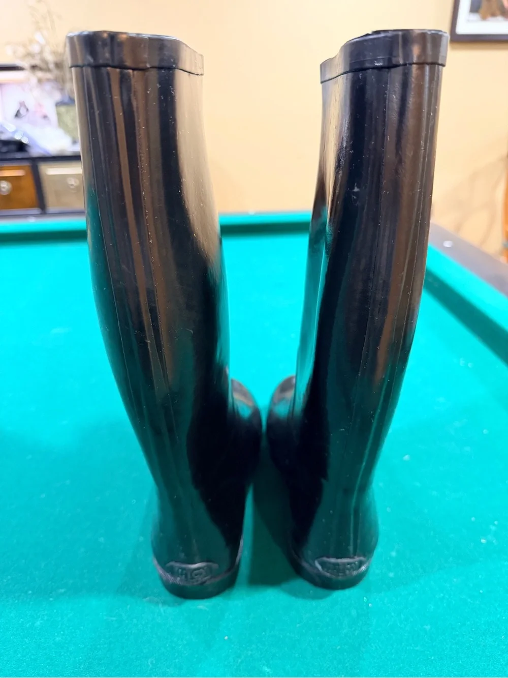 Juicy Couture Black Rain Boots with Tan Crest